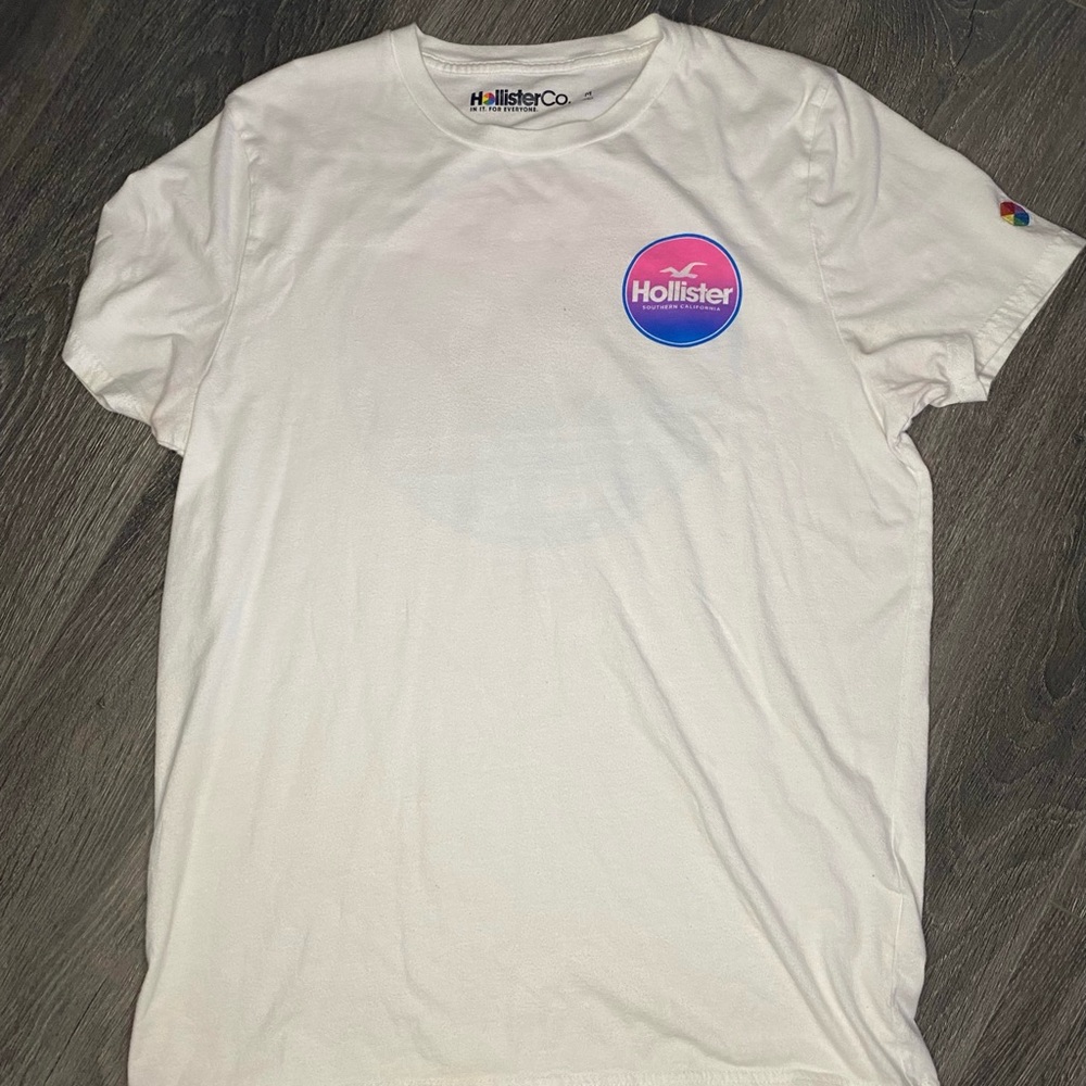 Medium Hollister T-Shirt